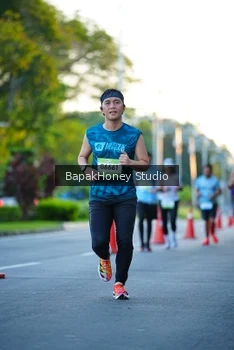 Runner Photo 1546322