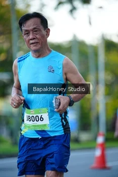 Runner Photo 1546352