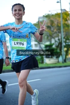 Runner Photo 1546417