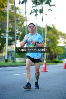 Runner Photo 1546424