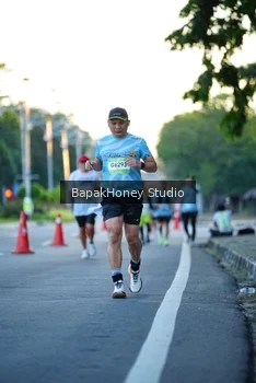 Runner Photo 1546501