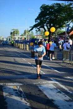 Runner Photo 1546780