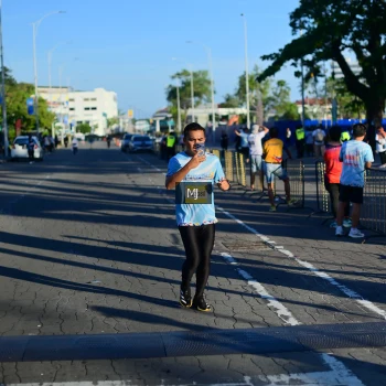 Runner Photo 1546870