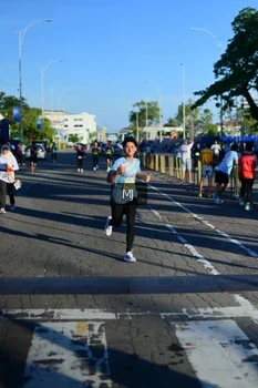 Runner Photo 1546877
