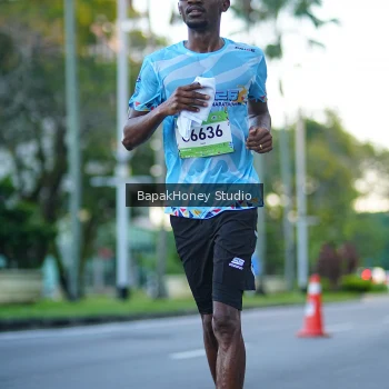 Runner Photo 1547697