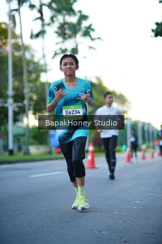 Runner Photo 1547718