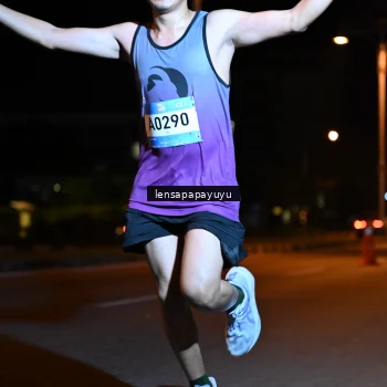 Runner Photo 1547749