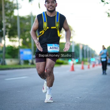 Runner Photo 1547822