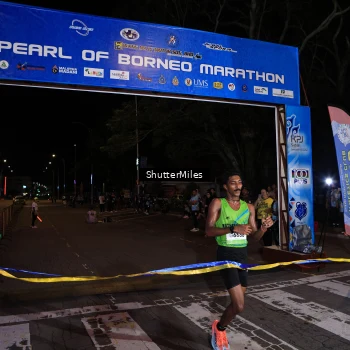Runner Photo 1549172