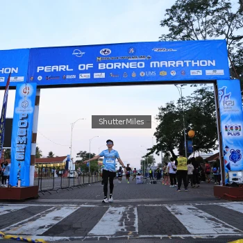 Runner Photo 1549386