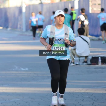 Runner Photo 1549641