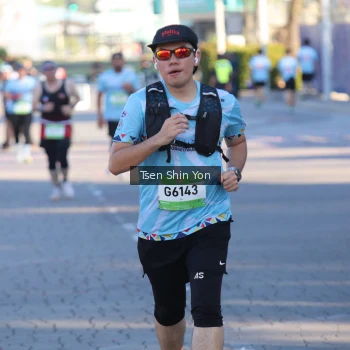 Runner Photo 1549672