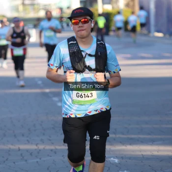 Runner Photo 1549673