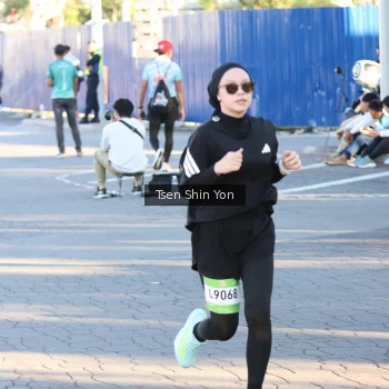 Runner Photo 1549723