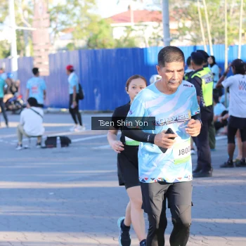 Runner Photo 1549790