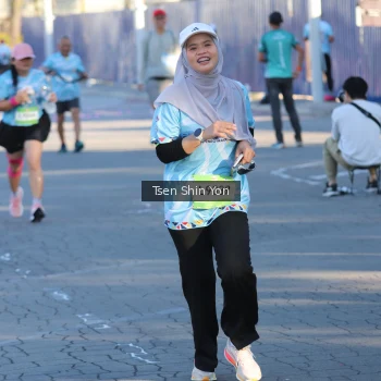 Runner Photo 1549917