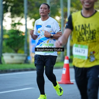 Runner Photo 1550342
