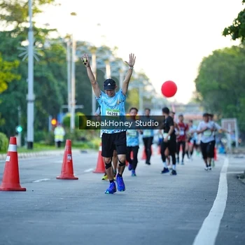 Runner Photo 1550361