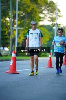 Runner Photo 1550371