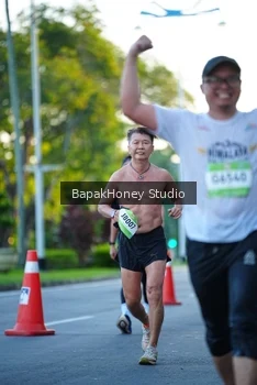 Runner Photo 1550396