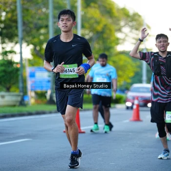 Runner Photo 1550462