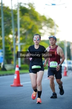 Runner Photo 1550562