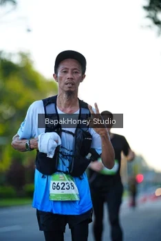 Runner Photo 1550615