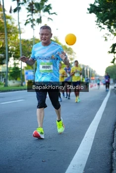 Runner Photo 1550655