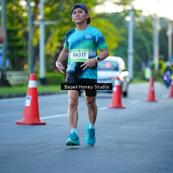 Runner Photo 1550704