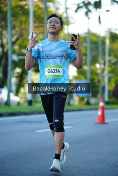 Runner Photo 1550707