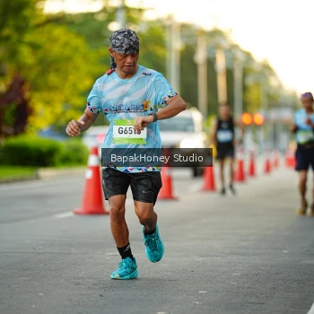 Runner Photo 1550779