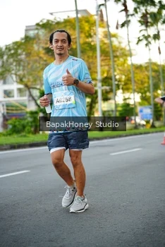 Runner Photo 1550880