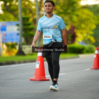 Runner Photo 1551090