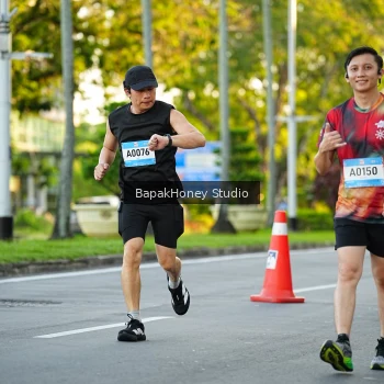 Runner Photo 1551119