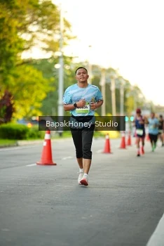 Runner Photo 1551221