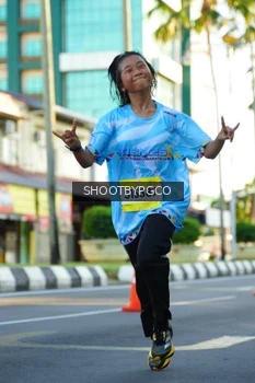 Runner Photo 1551318