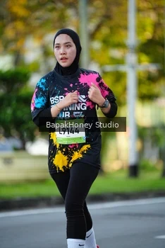 Runner Photo 1551444