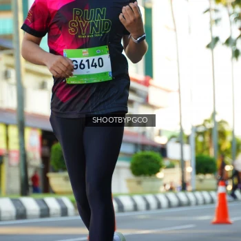 Runner Photo 1551505