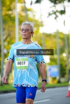 Runner Photo 1551582