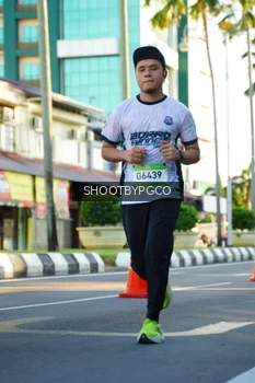 Runner Photo 1551841
