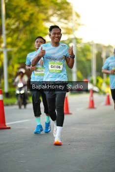 Runner Photo 1551941