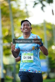 Runner Photo 1552369