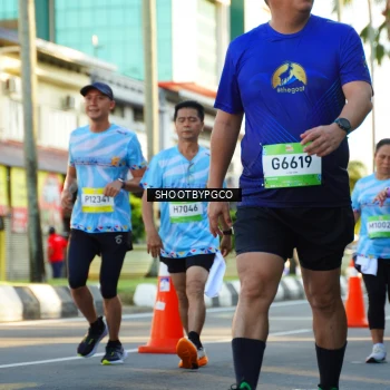 Runner Photo 1552390