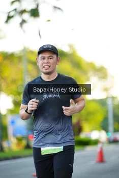 Runner Photo 1552589