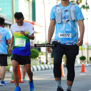 Runner Photo 1552601