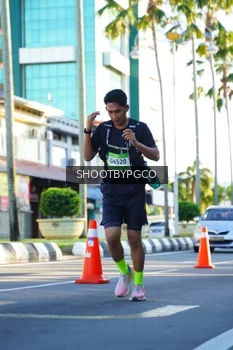 Runner Photo 1552772