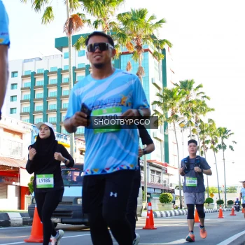 Runner Photo 1552831