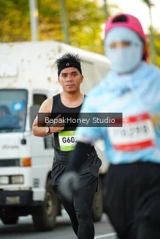 Runner Photo 1553321