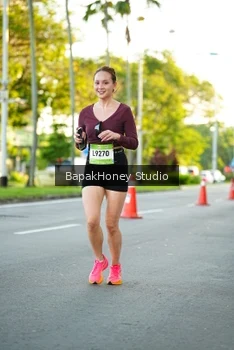 Runner Photo 1553516
