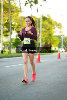 Runner Photo 1553519
